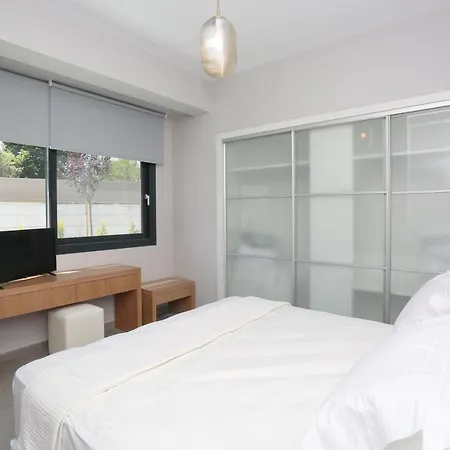 Βίλα Villas Les Blancs 2 - Private Pool, 5 Bdrms, Panoramic View