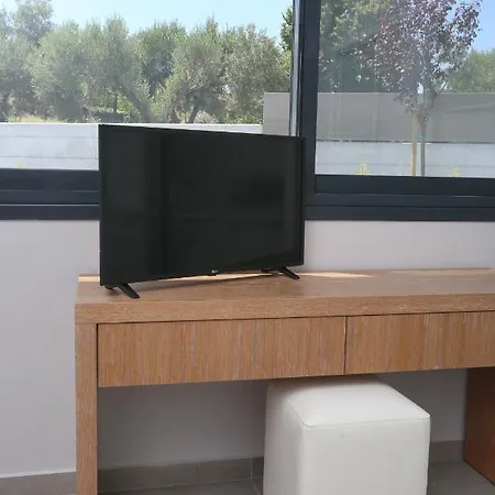Villas Les Blancs 2 - Private Pool, 5 Bdrms, Panoramic View * Hanioti