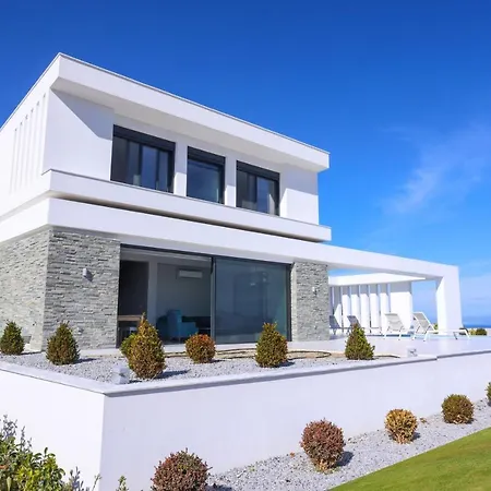 Villas Les Blancs 2 - Private Pool, 5 Bdrms, Panoramic View Villa *